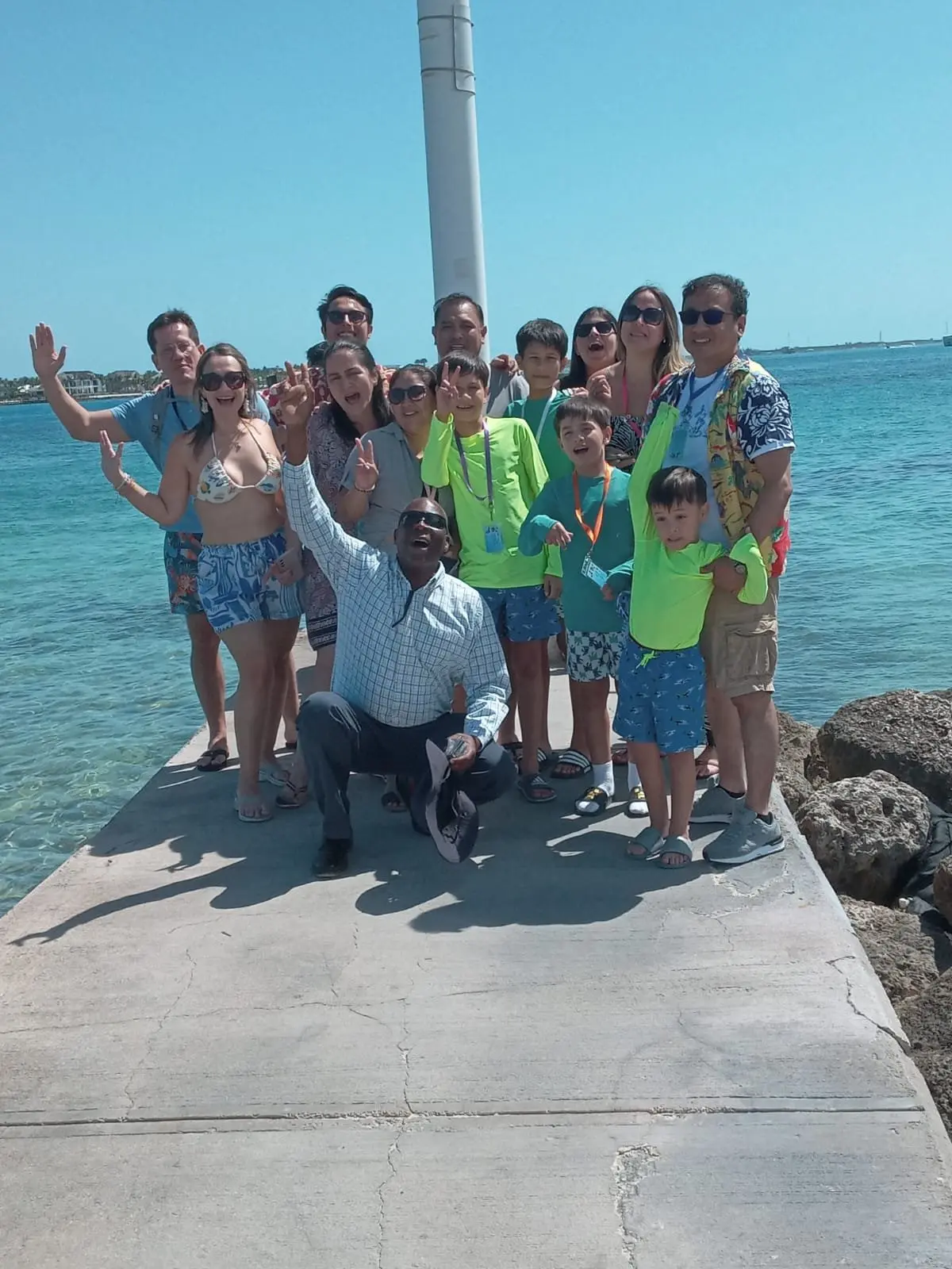 Large group enjoying a Nassau coastal stop