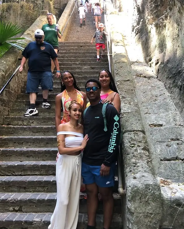 Guests visiting the Queen's Staircase in Nassau